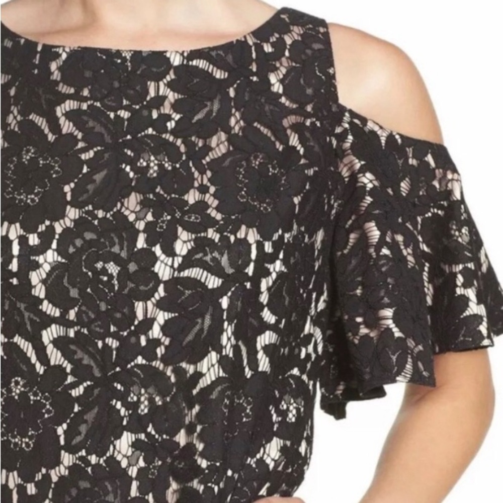 Shoulder cutout lace shift dress
